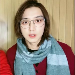 Meet your Posher, Yang